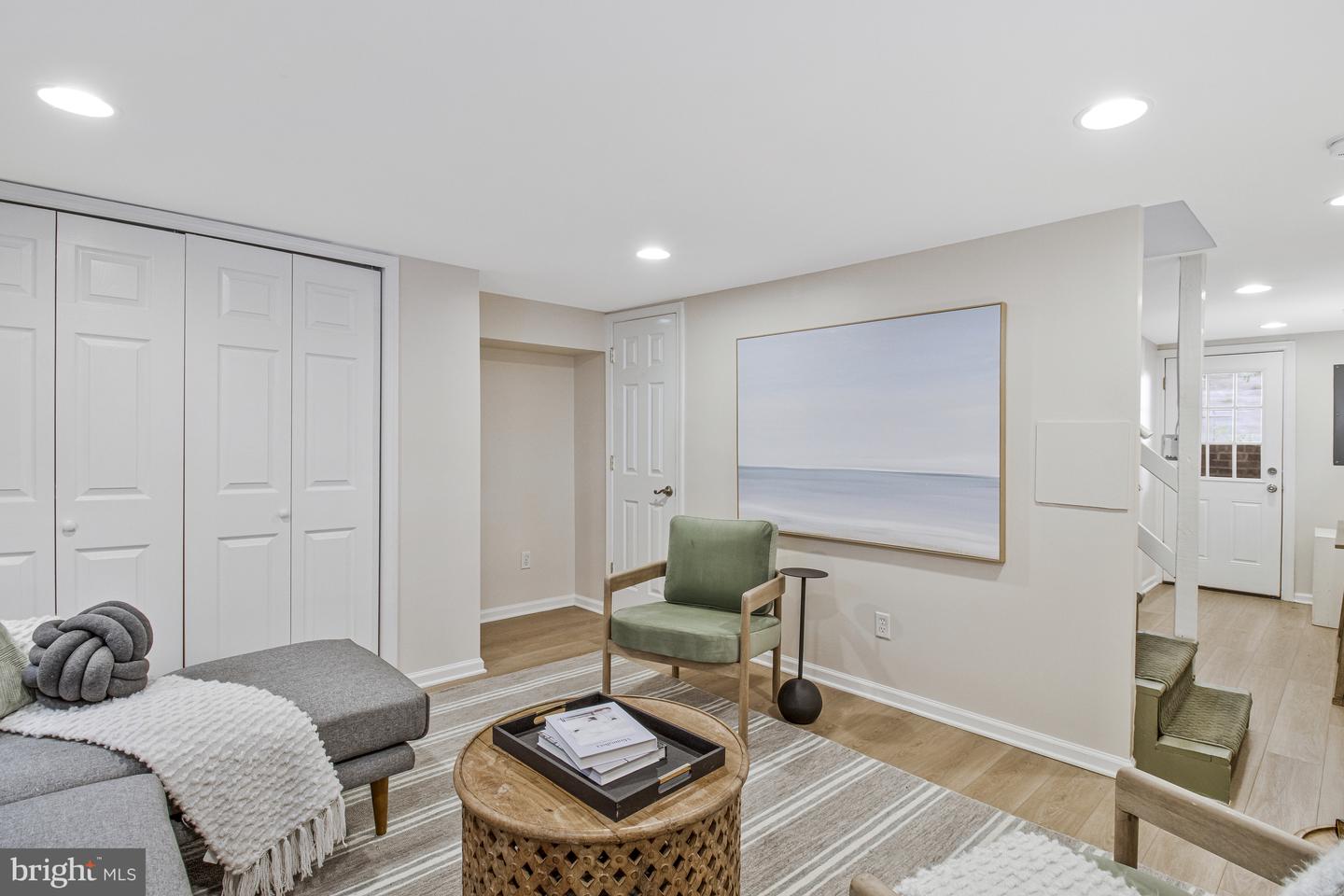 3112 S HAYES ST, ARLINGTON, Virginia 22202, 3 Bedrooms Bedrooms, ,2 BathroomsBathrooms,Residential,For sale,3112 S HAYES ST,VAAR2064156 MLS # VAAR2064156