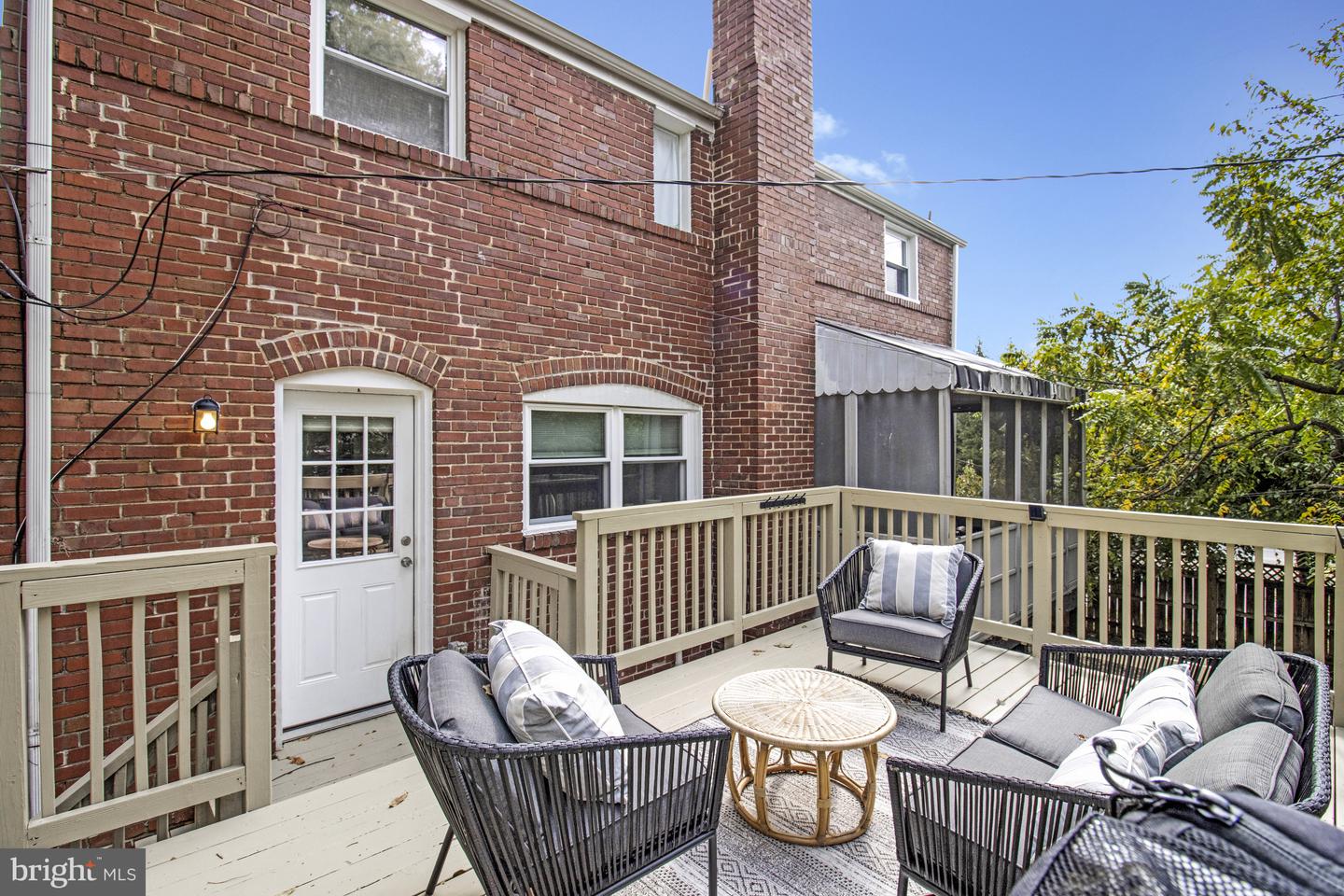 3112 S HAYES ST, ARLINGTON, Virginia 22202, 3 Bedrooms Bedrooms, ,2 BathroomsBathrooms,Residential,For sale,3112 S HAYES ST,VAAR2064156 MLS # VAAR2064156