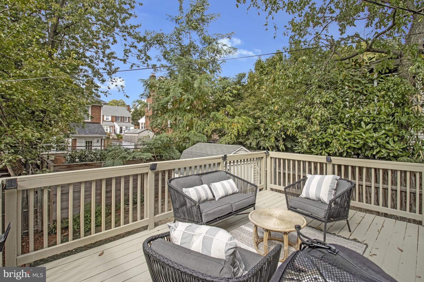 3112 S HAYES ST, ARLINGTON, Virginia 22202, 3 Bedrooms Bedrooms, ,2 BathroomsBathrooms,Residential,For sale,3112 S HAYES ST,VAAR2064156 MLS # VAAR2064156