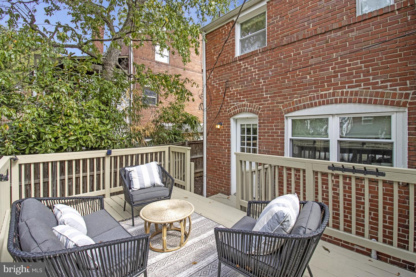 3112 S HAYES ST, ARLINGTON, Virginia 22202, 3 Bedrooms Bedrooms, ,2 BathroomsBathrooms,Residential,For sale,3112 S HAYES ST,VAAR2064156 MLS # VAAR2064156