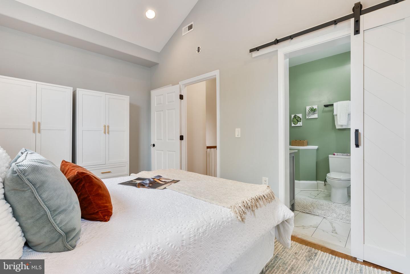 1921 OTIS ST NE, WASHINGTON, District Of Columbia 20018, 3 Bedrooms Bedrooms, ,2 BathroomsBathrooms,Residential,For sale,1921 OTIS ST NE,DCDC2224116 MLS # DCDC2224116