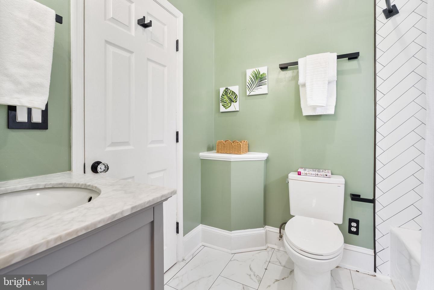 1921 OTIS ST NE, WASHINGTON, District Of Columbia 20018, 3 Bedrooms Bedrooms, ,2 BathroomsBathrooms,Residential,For sale,1921 OTIS ST NE,DCDC2224116 MLS # DCDC2224116