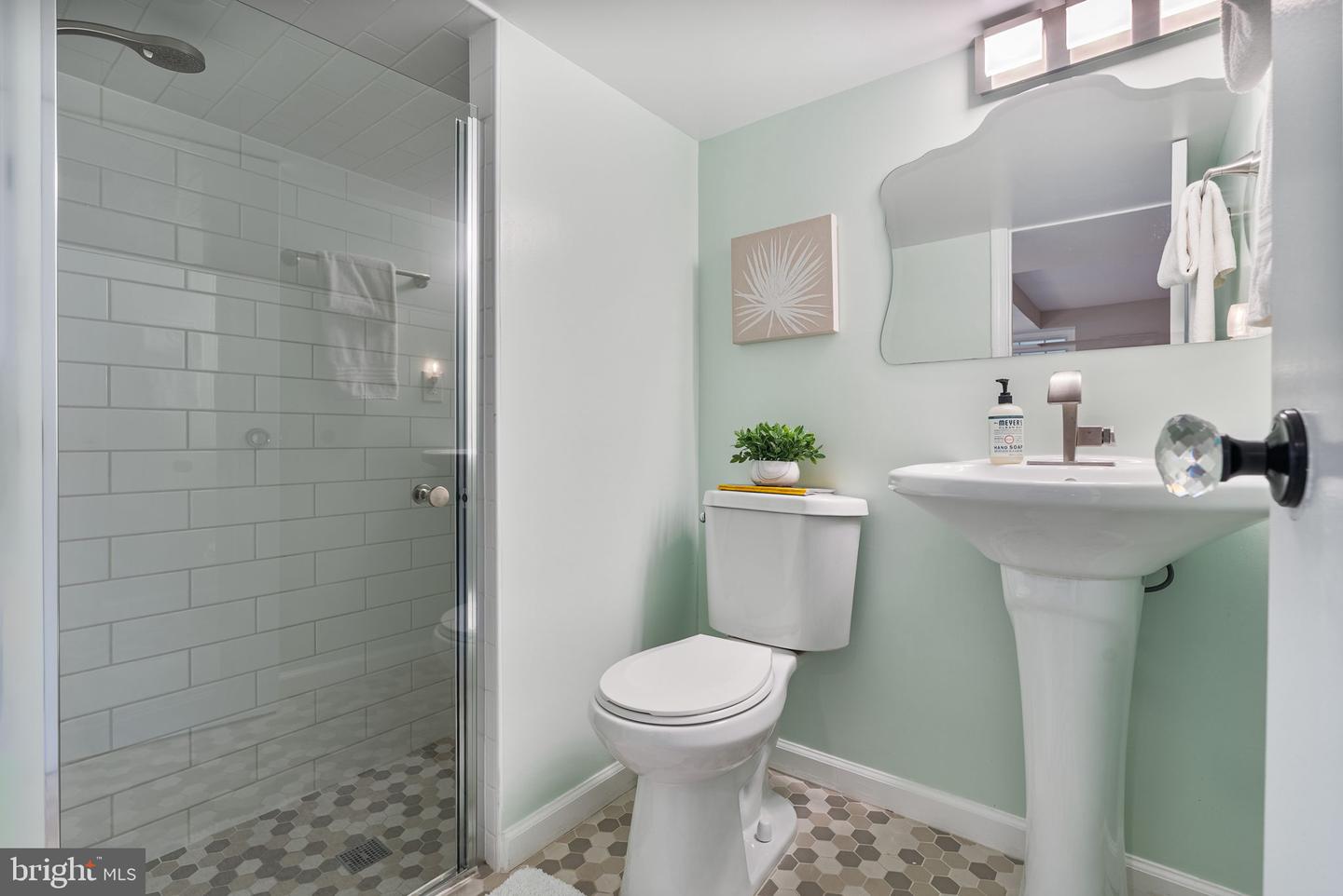 1921 OTIS ST NE, WASHINGTON, District Of Columbia 20018, 3 Bedrooms Bedrooms, ,2 BathroomsBathrooms,Residential,For sale,1921 OTIS ST NE,DCDC2224116 MLS # DCDC2224116
