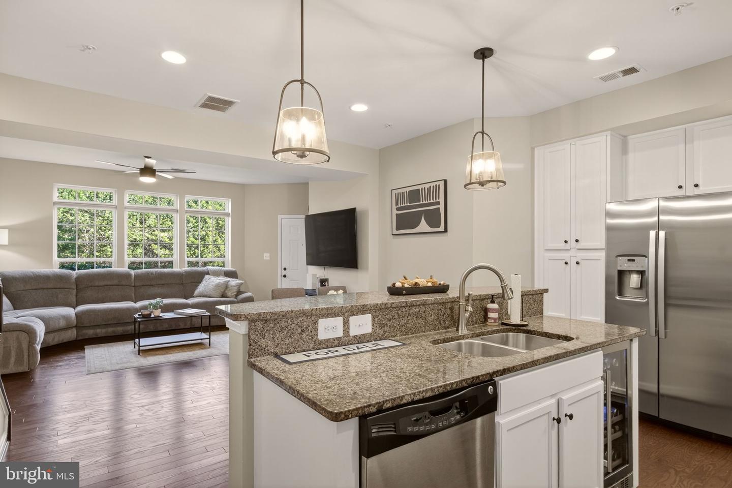 43842 ARTSMITH TER, ASHBURN, Virginia 20147, 3 Bedrooms Bedrooms, ,2 BathroomsBathrooms,Residential,For sale,43842 ARTSMITH TER,VALO2107624 MLS # VALO2107624