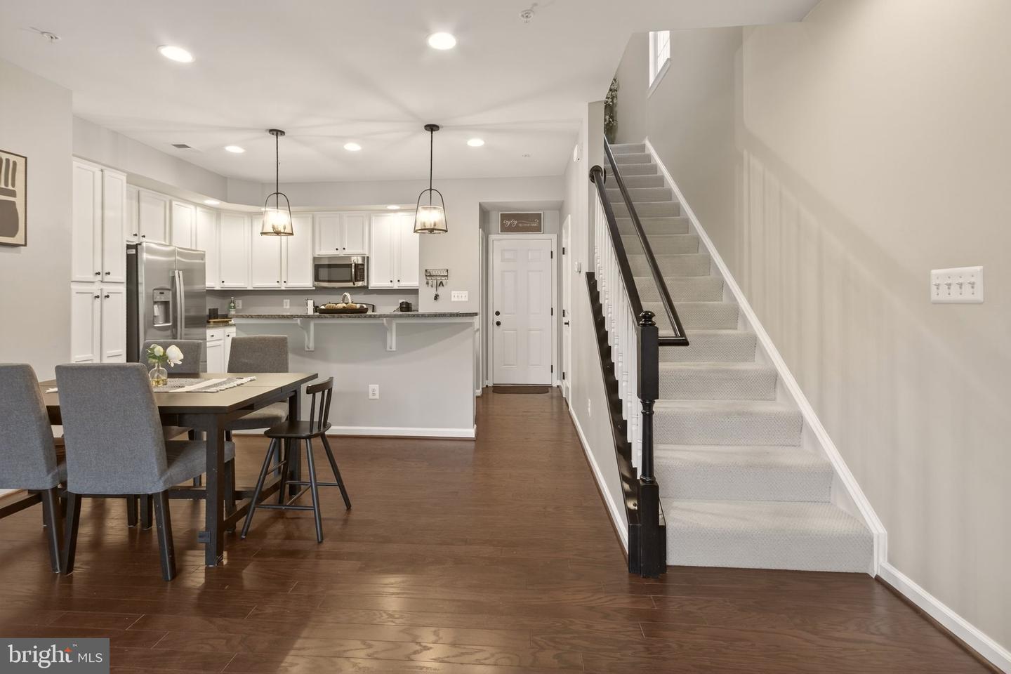 43842 ARTSMITH TER, ASHBURN, Virginia 20147, 3 Bedrooms Bedrooms, ,2 BathroomsBathrooms,Residential,For sale,43842 ARTSMITH TER,VALO2107624 MLS # VALO2107624