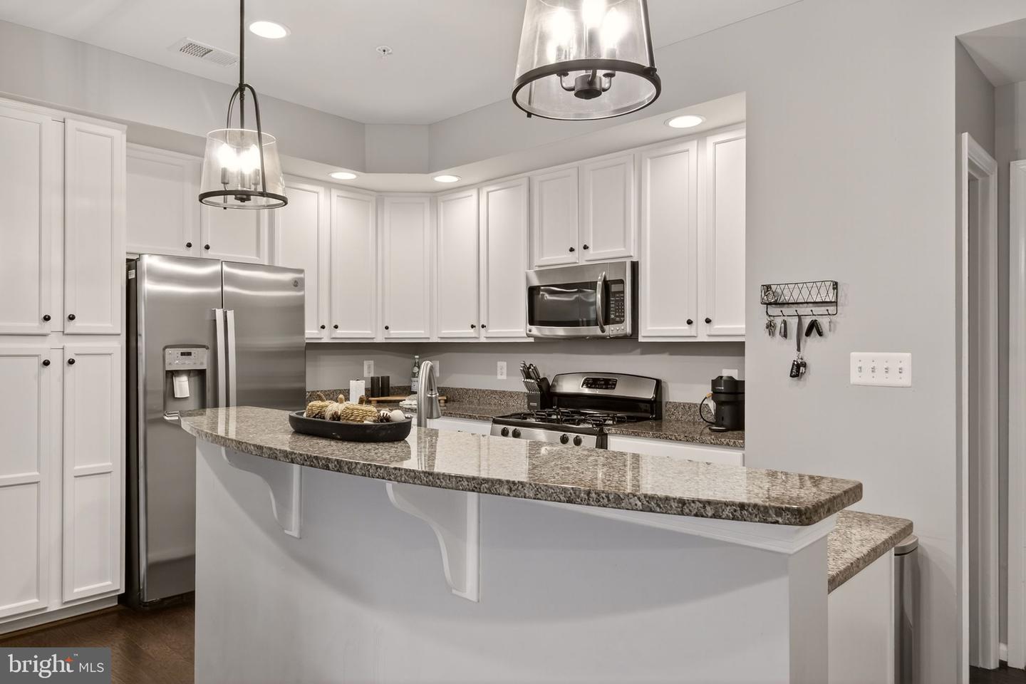 43842 ARTSMITH TER, ASHBURN, Virginia 20147, 3 Bedrooms Bedrooms, ,2 BathroomsBathrooms,Residential,For sale,43842 ARTSMITH TER,VALO2107624 MLS # VALO2107624
