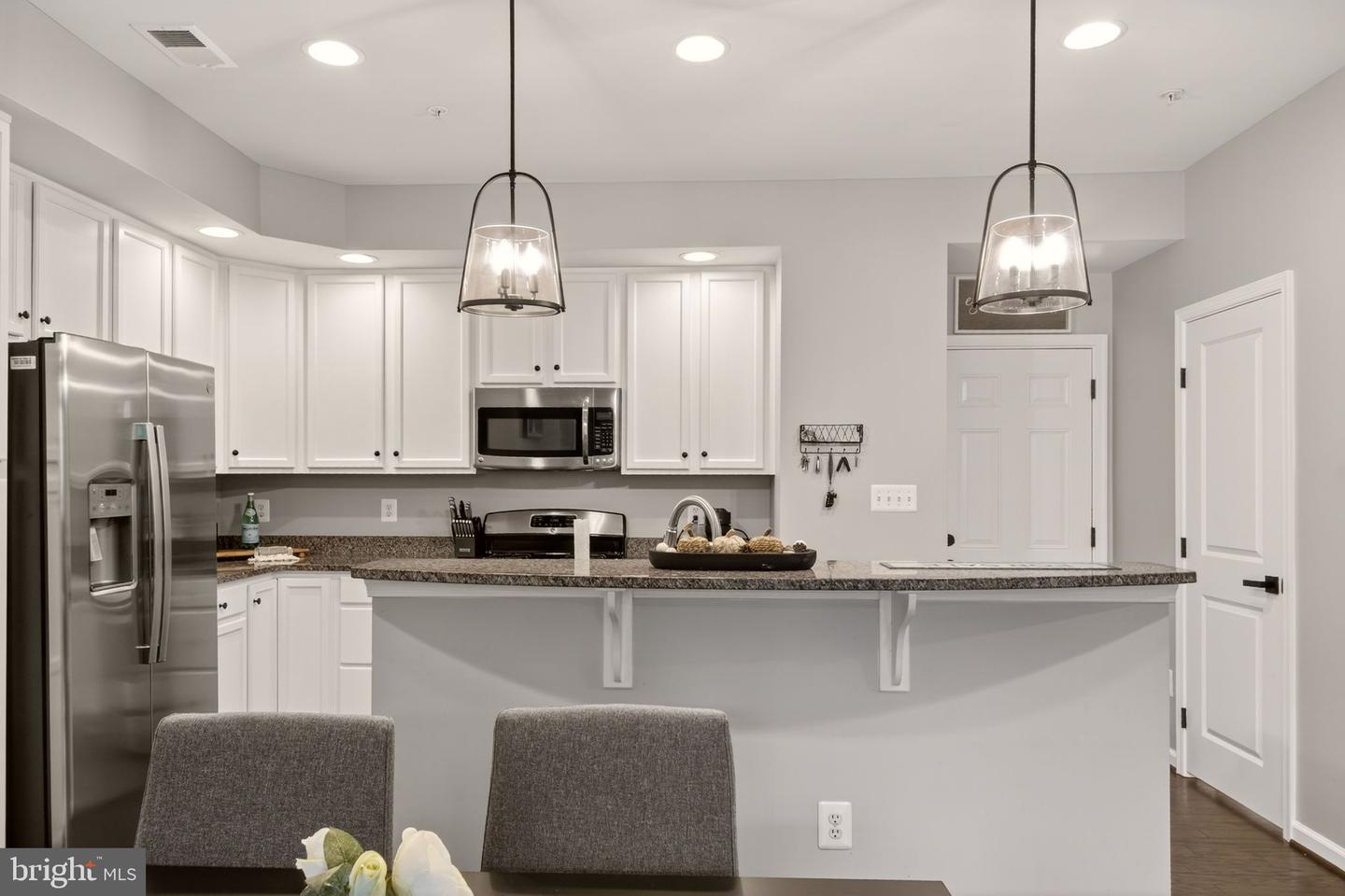 43842 ARTSMITH TER, ASHBURN, Virginia 20147, 3 Bedrooms Bedrooms, ,2 BathroomsBathrooms,Residential,For sale,43842 ARTSMITH TER,VALO2107624 MLS # VALO2107624