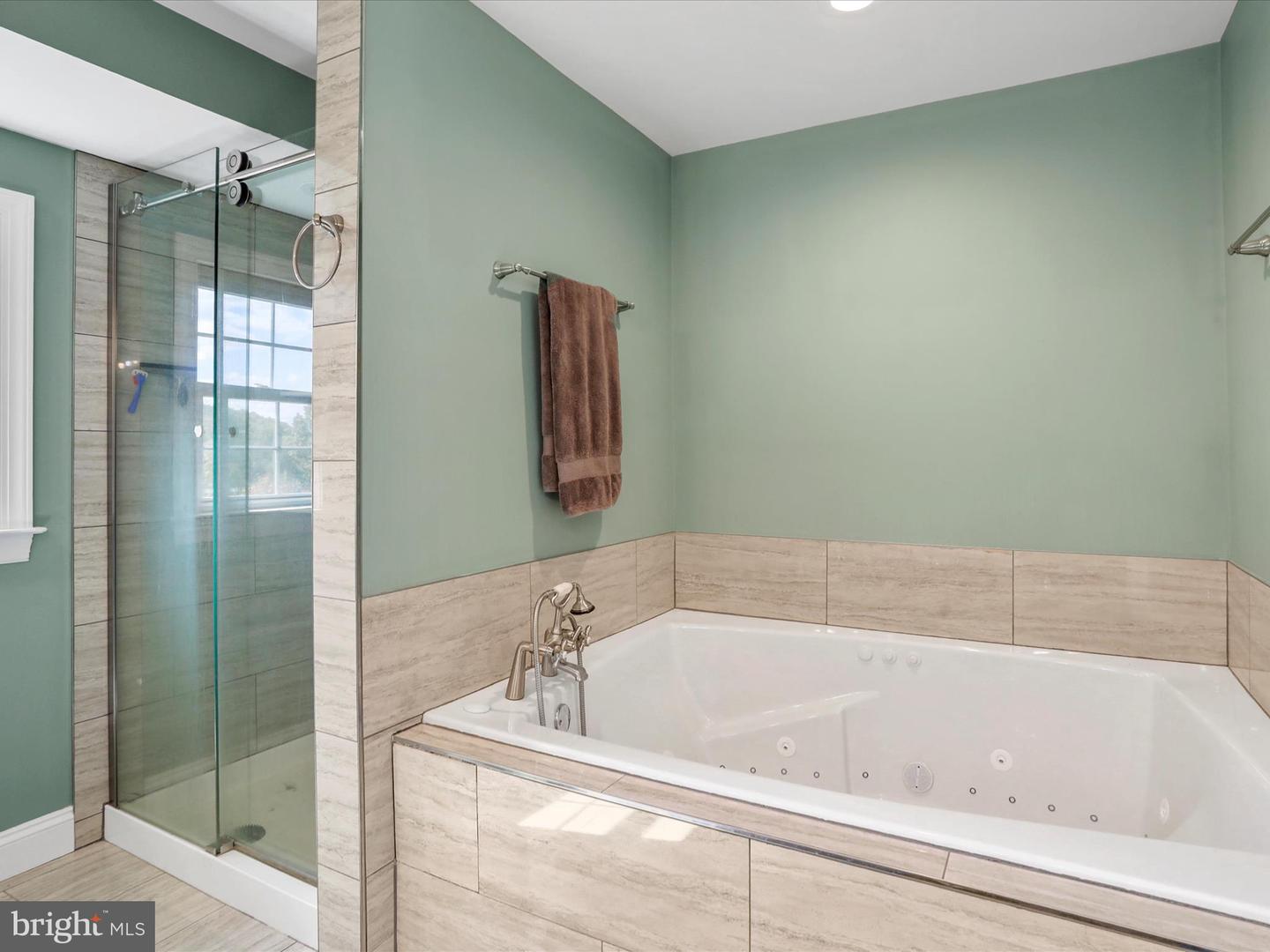 43 LITTLE SORREL DR, MIDDLETOWN, Virginia 22645, 6 Bedrooms Bedrooms, ,4 BathroomsBathrooms,Residential,For sale,43 LITTLE SORREL DR,VAWR2012424 MLS # VAWR2012424 43 LITTLE SORREL DR, MIDDLETOWN, Virginia 22645, 6 Bedrooms Bedrooms, ,4 BathroomsBathrooms,Residential,For sale,43 LITTLE SORREL DR,VAWR2012424 MLS # VAWR2012424