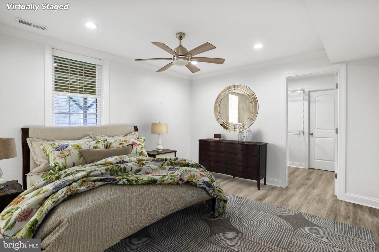 43 LITTLE SORREL DR, MIDDLETOWN, Virginia 22645, 6 Bedrooms Bedrooms, ,4 BathroomsBathrooms,Residential,For sale,43 LITTLE SORREL DR,VAWR2012424 MLS # VAWR2012424 43 LITTLE SORREL DR, MIDDLETOWN, Virginia 22645, 6 Bedrooms Bedrooms, ,4 BathroomsBathrooms,Residential,For sale,43 LITTLE SORREL DR,VAWR2012424 MLS # VAWR2012424