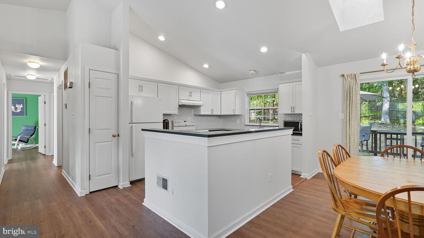 90 ERVIN OVERLOOK, STAFFORD, Virginia 22556, 3 Bedrooms Bedrooms, ,3 BathroomsBathrooms,Residential,For sale,90 ERVIN OVERLOOK,VAST2042958 MLS # VAST2042958