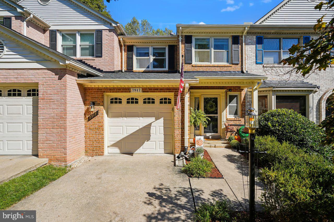 7917 VALLEYFIELD DR, SPRINGFIELD, Virginia 22153, 3 Bedrooms Bedrooms, ,2 BathroomsBathrooms,Residential,For sale,7917 VALLEYFIELD DR,VAFX2269482 MLS # VAFX2269482