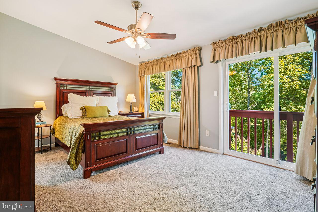 7917 VALLEYFIELD DR, SPRINGFIELD, Virginia 22153, 3 Bedrooms Bedrooms, ,2 BathroomsBathrooms,Residential,For sale,7917 VALLEYFIELD DR,VAFX2269482 MLS # VAFX2269482