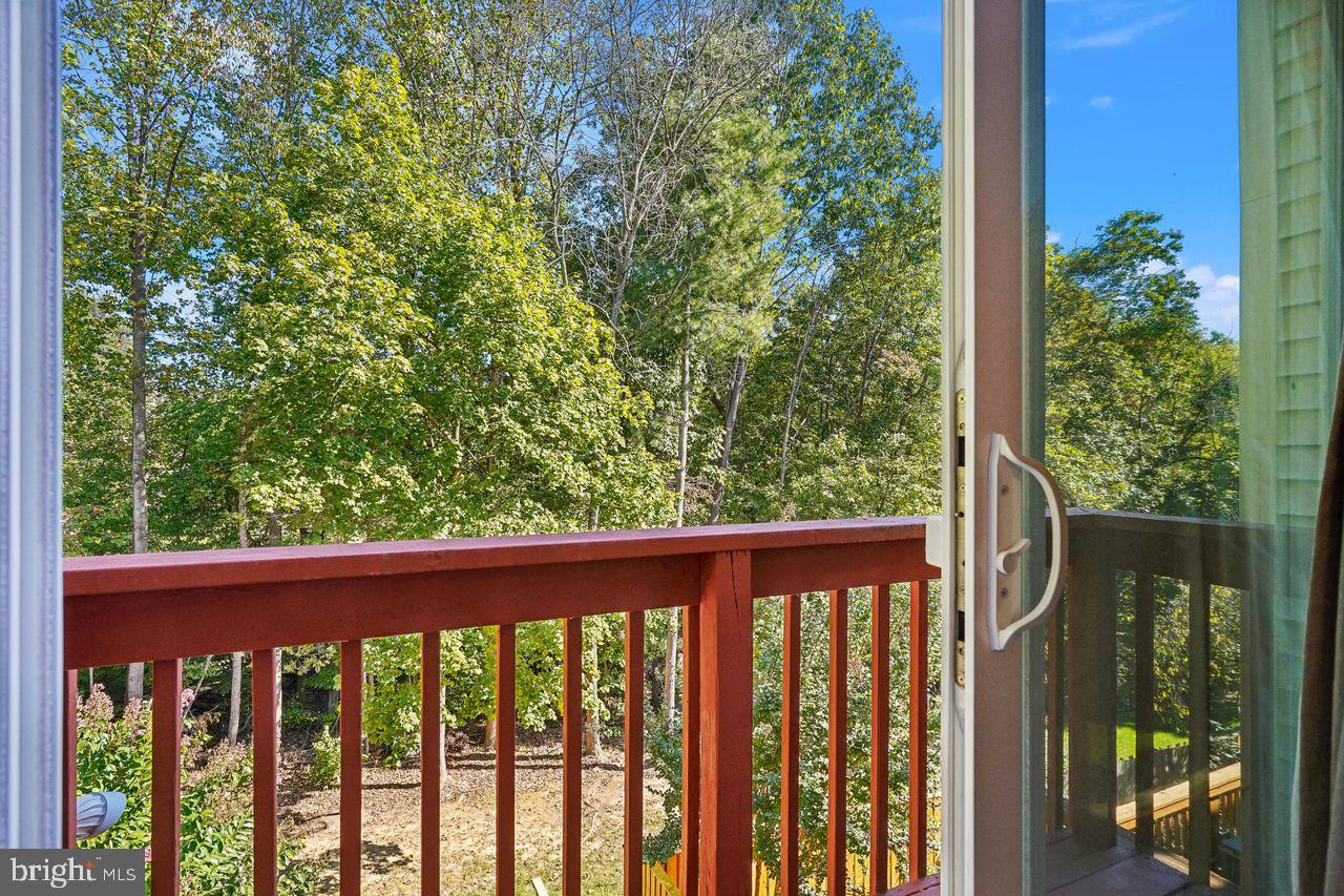 7917 VALLEYFIELD DR, SPRINGFIELD, Virginia 22153, 3 Bedrooms Bedrooms, ,2 BathroomsBathrooms,Residential,For sale,7917 VALLEYFIELD DR,VAFX2269482 MLS # VAFX2269482