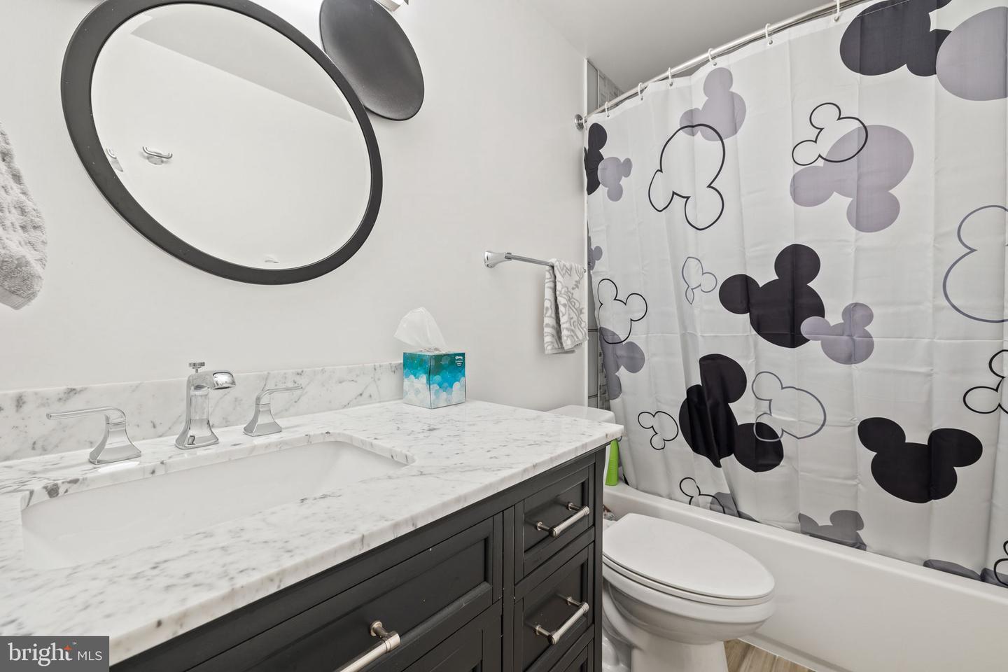 6116 KINGS COLOR DR, FAIRFAX, Virginia 22030, 4 Bedrooms Bedrooms, ,2 BathroomsBathrooms,Residential,For sale,6116 KINGS COLOR DR,VAFX2269502 MLS # VAFX2269502