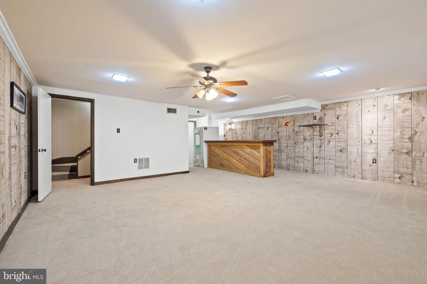 6116 KINGS COLOR DR, FAIRFAX, Virginia 22030, 4 Bedrooms Bedrooms, ,2 BathroomsBathrooms,Residential,For sale,6116 KINGS COLOR DR,VAFX2269502 MLS # VAFX2269502