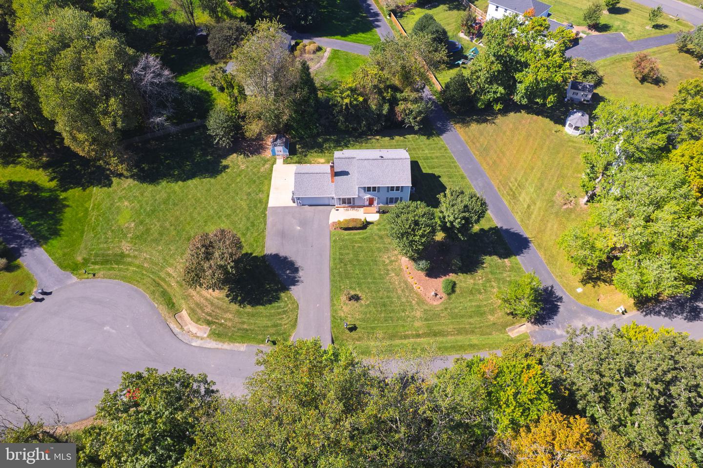 6116 KINGS COLOR DR, FAIRFAX, Virginia 22030, 4 Bedrooms Bedrooms, ,2 BathroomsBathrooms,Residential,For sale,6116 KINGS COLOR DR,VAFX2269502 MLS # VAFX2269502
