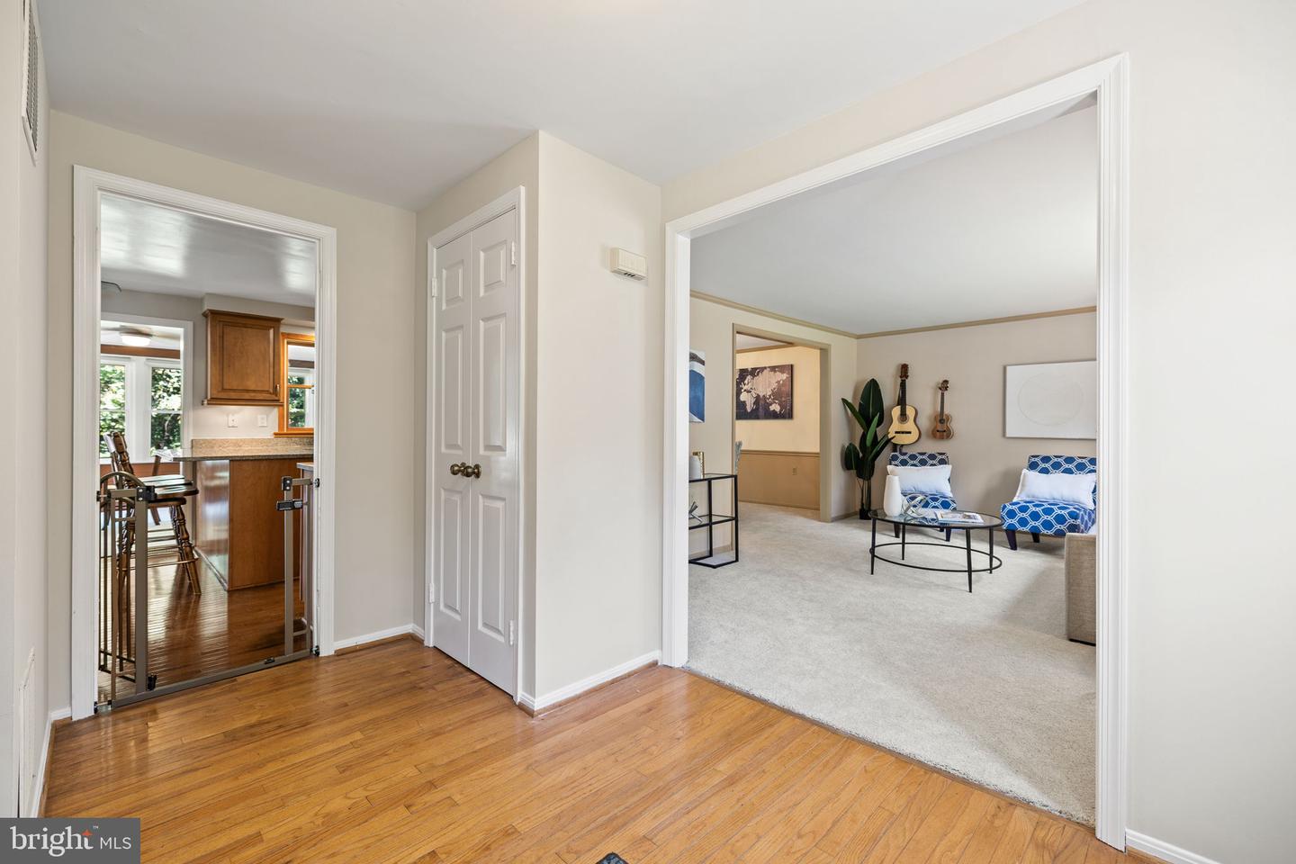 6116 KINGS COLOR DR, FAIRFAX, Virginia 22030, 4 Bedrooms Bedrooms, ,2 BathroomsBathrooms,Residential,For sale,6116 KINGS COLOR DR,VAFX2269502 MLS # VAFX2269502