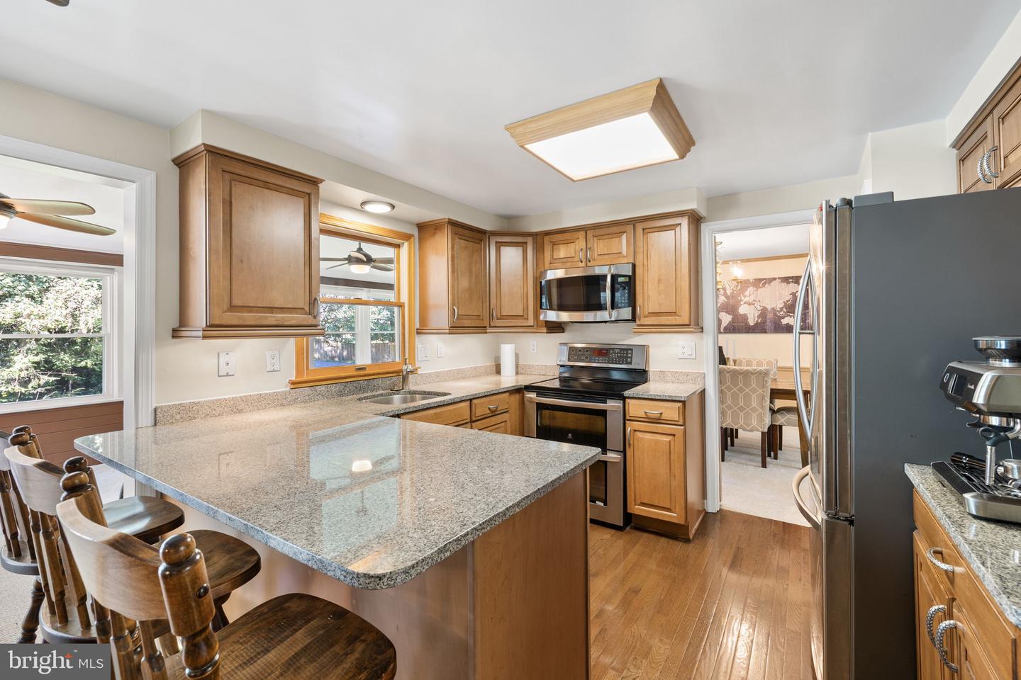 6116 KINGS COLOR DR, FAIRFAX, Virginia 22030, 4 Bedrooms Bedrooms, ,2 BathroomsBathrooms,Residential,For sale,6116 KINGS COLOR DR,VAFX2269502 MLS # VAFX2269502