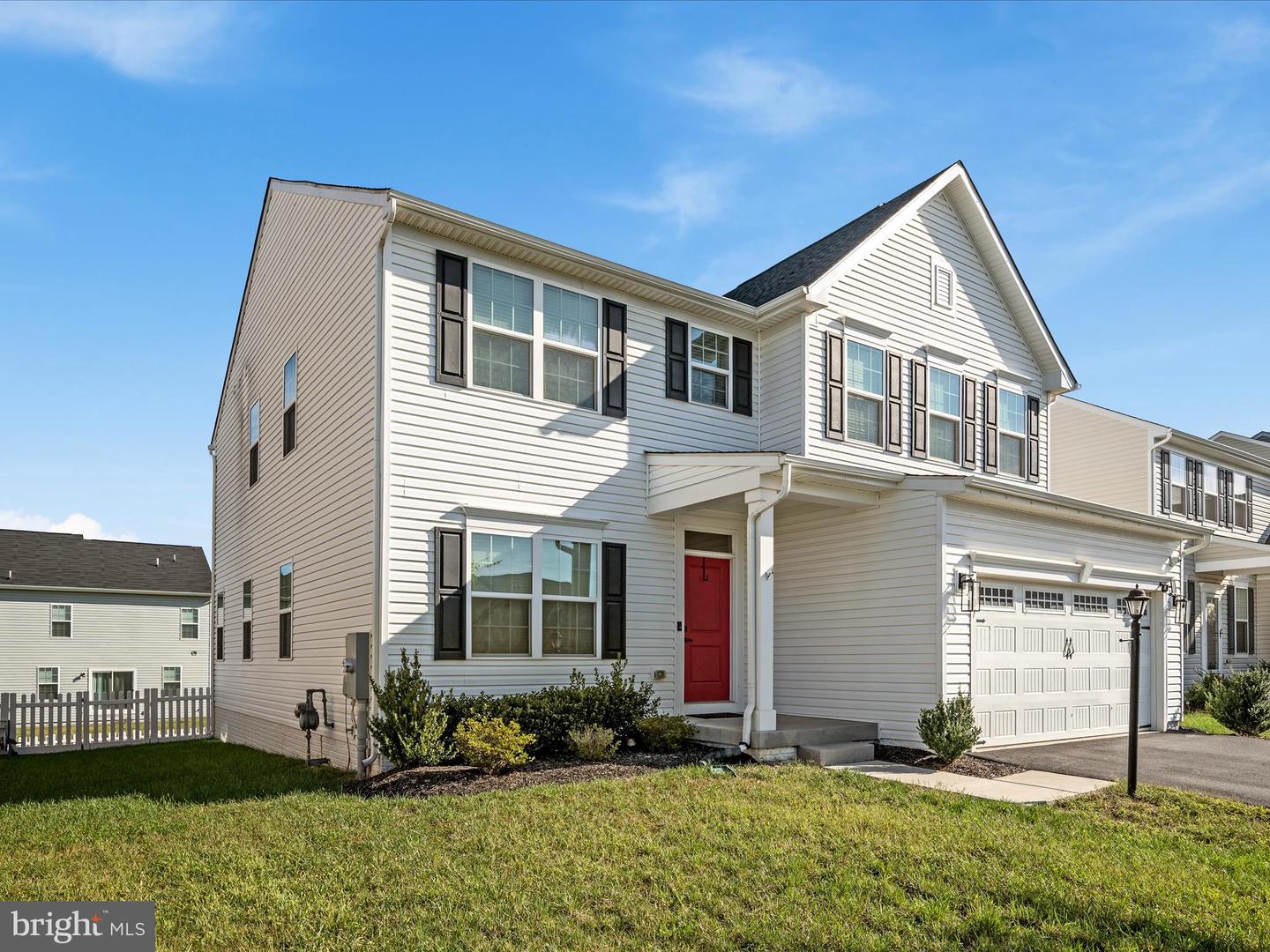 107 INTERLACE WAY, STEPHENSON, Virginia 22656, 4 Bedrooms Bedrooms, ,3 BathroomsBathrooms,Residential,For sale,107 INTERLACE WAY,VAFV2037076 MLS # VAFV2037076