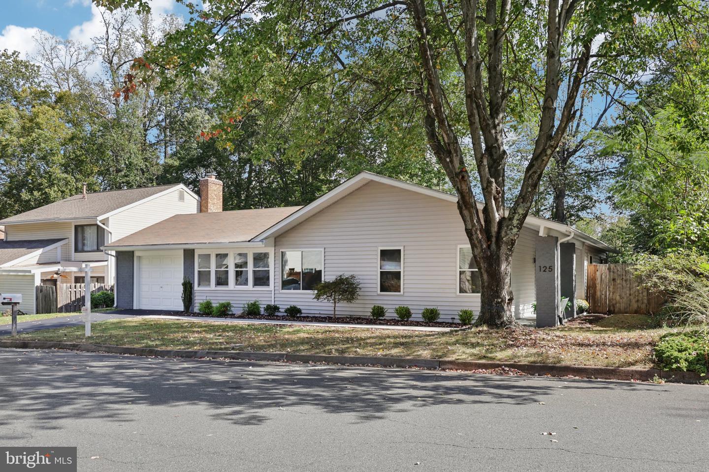 125 AVONDALE DR, STERLING, Virginia 20164, 4 Bedrooms Bedrooms, ,2 BathroomsBathrooms,Residential,For sale,125 AVONDALE DR,VALO2107726 MLS # VALO2107726