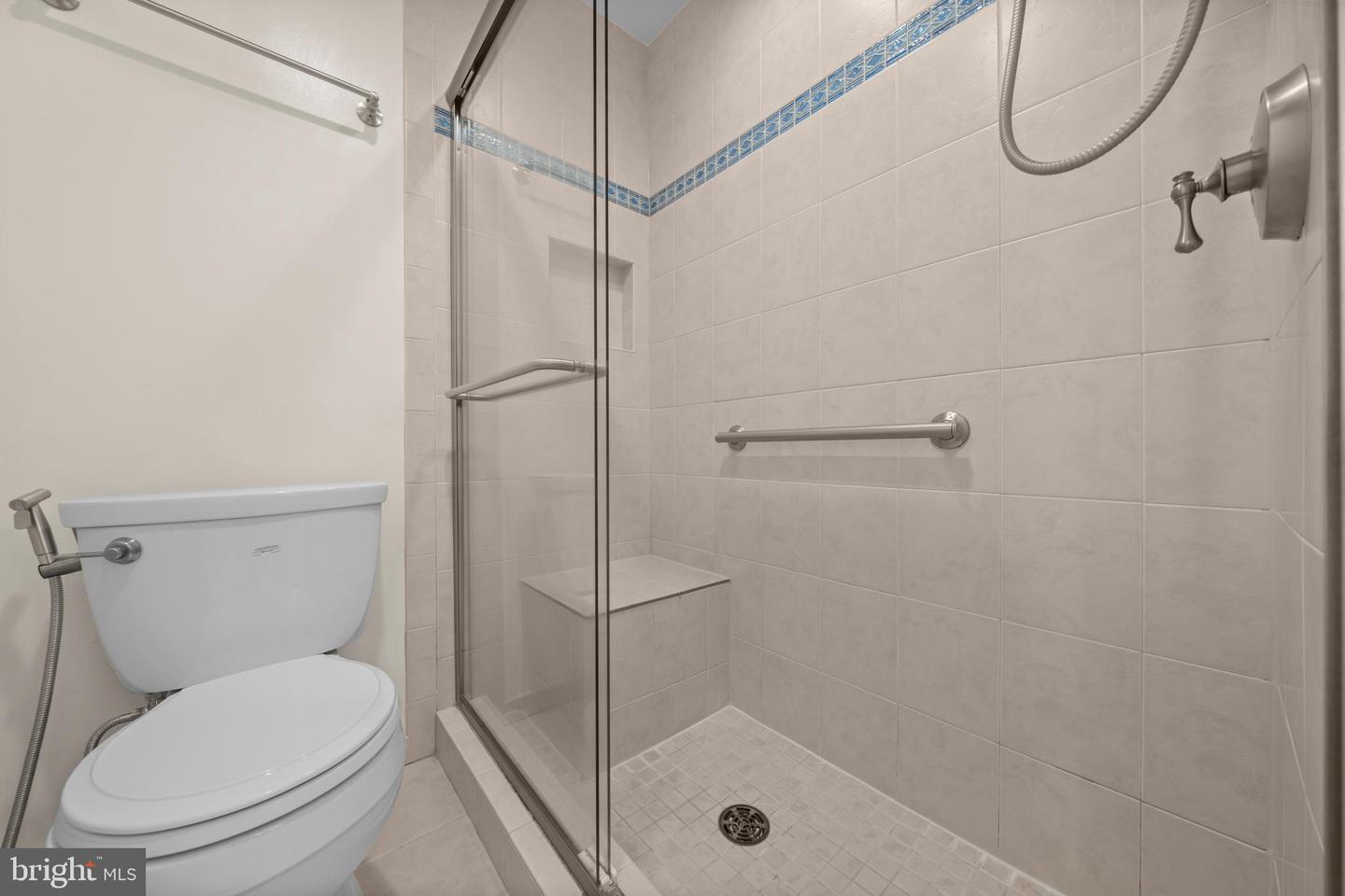4947 MCFARLAND CT, FAIRFAX, Virginia 22032, 3 Bedrooms Bedrooms, ,2 BathroomsBathrooms,Residential,For sale,4947 MCFARLAND CT,VAFX2269636 MLS # VAFX2269636