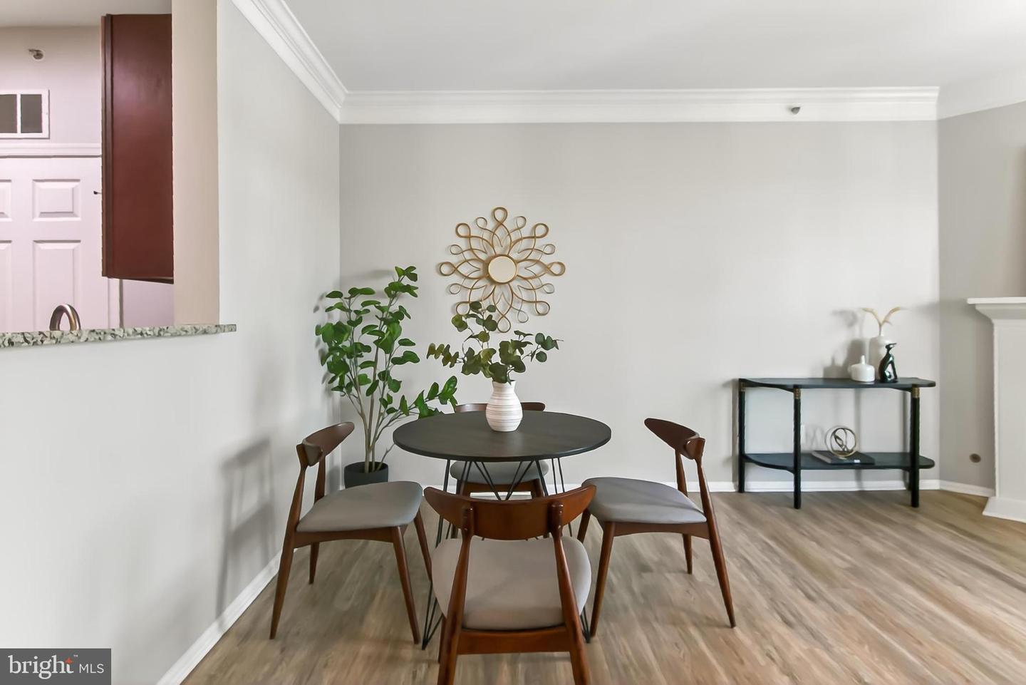 1521 SPRING GATE DR #10413, MCLEAN, Virginia 22102, 1 Bedroom Bedrooms, ,1 BathroomBathrooms,Residential,For sale,1521 SPRING GATE DR #10413,VAFX2269642 MLS # VAFX2269642