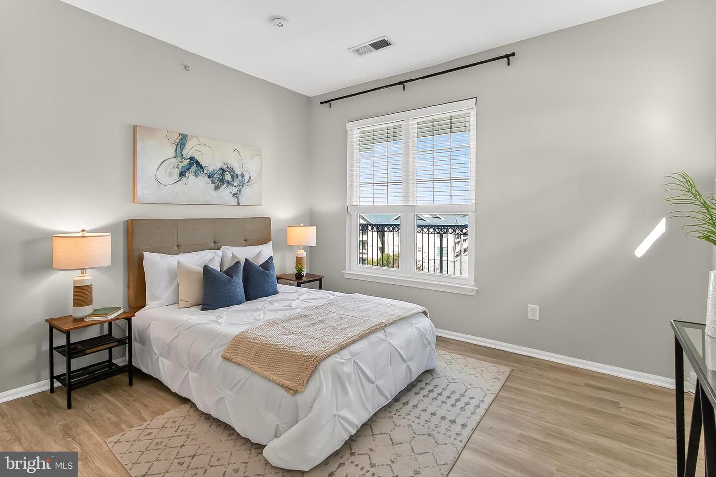 1521 SPRING GATE DR #10413, MCLEAN, Virginia 22102, 1 Bedroom Bedrooms, ,1 BathroomBathrooms,Residential,For sale,1521 SPRING GATE DR #10413,VAFX2269642 MLS # VAFX2269642