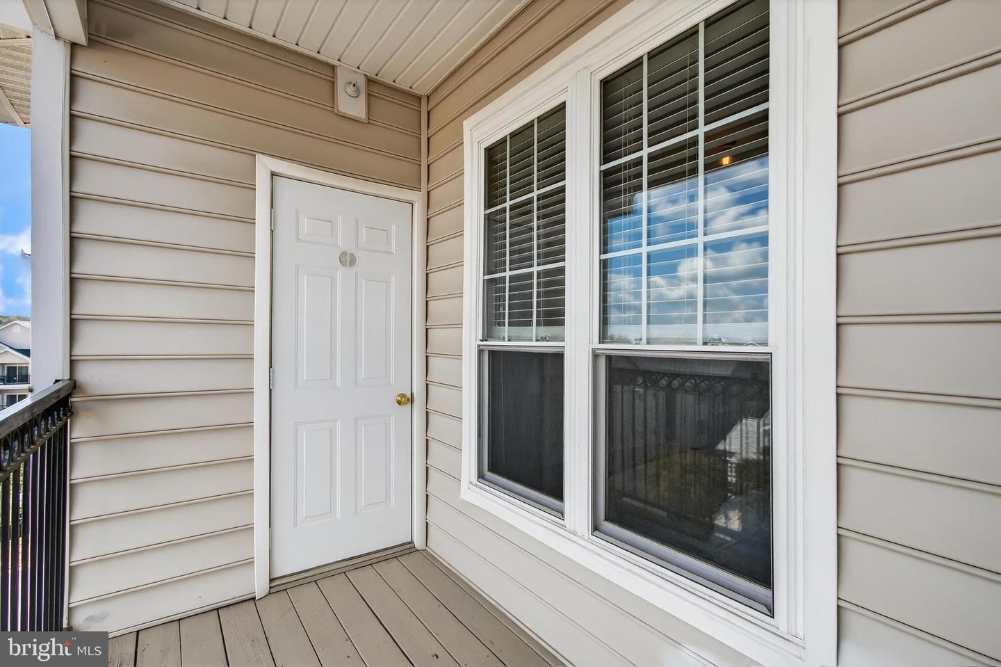 1521 SPRING GATE DR #10413, MCLEAN, Virginia 22102, 1 Bedroom Bedrooms, ,1 BathroomBathrooms,Residential,For sale,1521 SPRING GATE DR #10413,VAFX2269642 MLS # VAFX2269642
