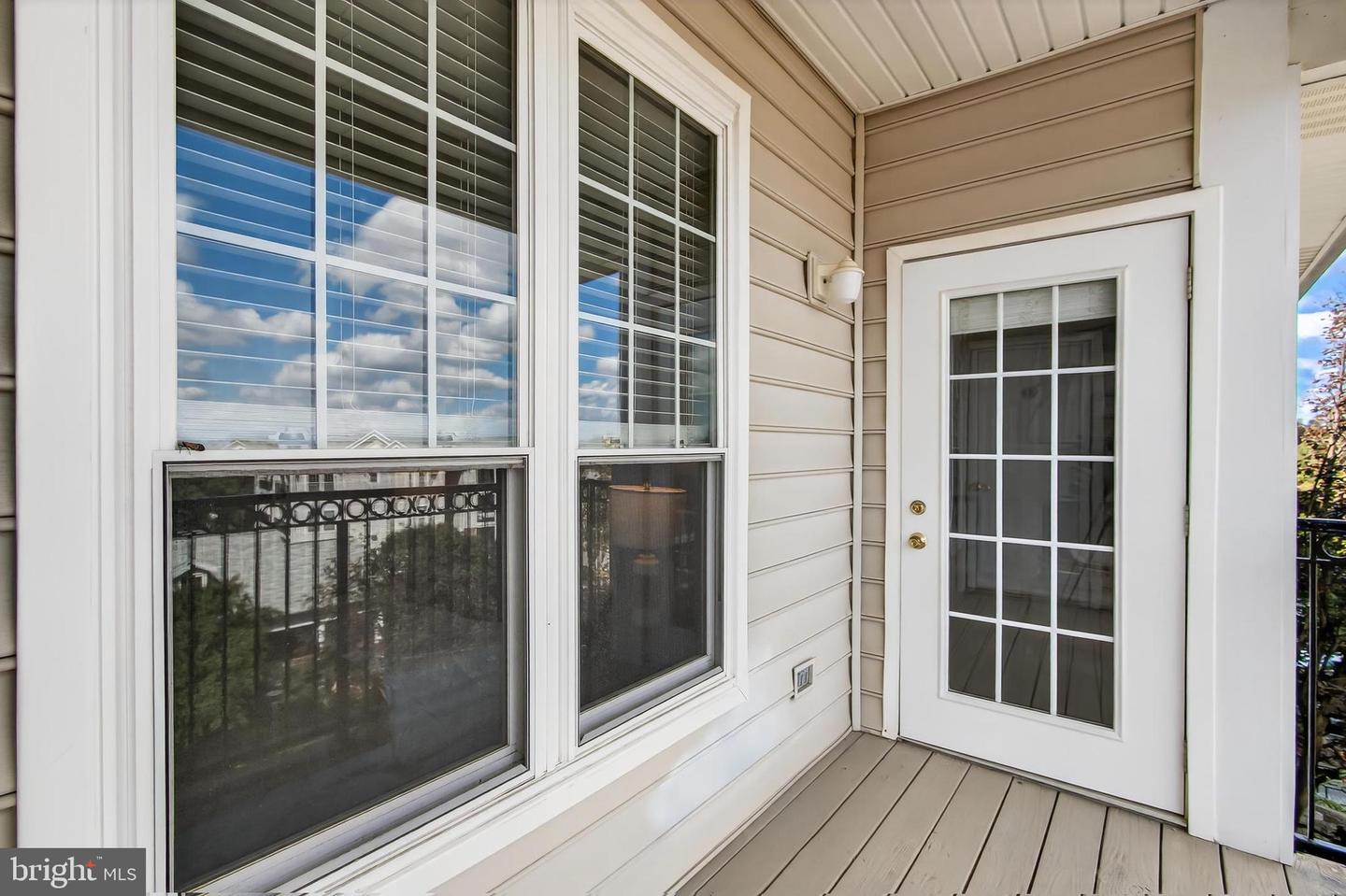 1521 SPRING GATE DR #10413, MCLEAN, Virginia 22102, 1 Bedroom Bedrooms, ,1 BathroomBathrooms,Residential,For sale,1521 SPRING GATE DR #10413,VAFX2269642 MLS # VAFX2269642