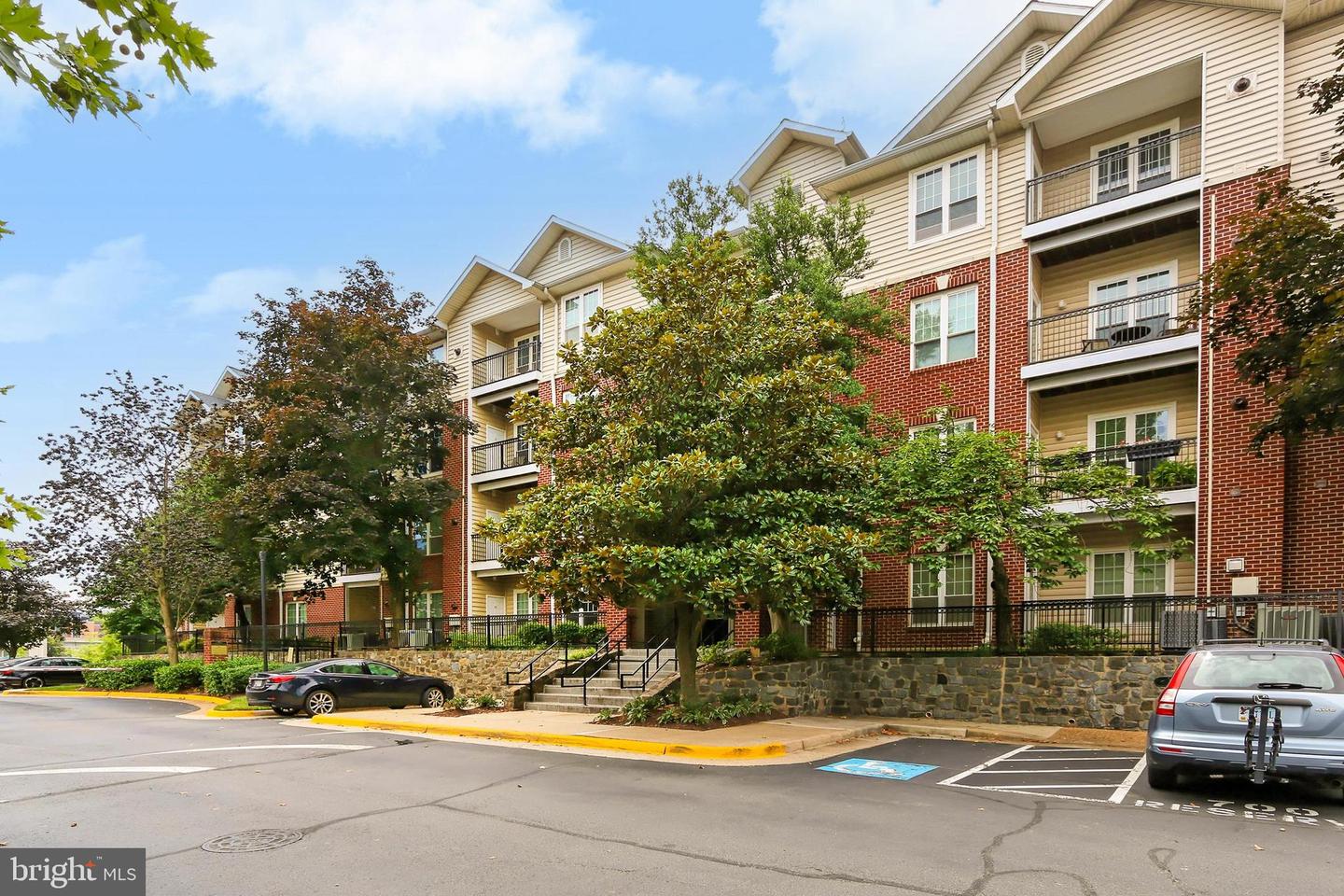 1521 SPRING GATE DR #10413, MCLEAN, Virginia 22102, 1 Bedroom Bedrooms, ,1 BathroomBathrooms,Residential,For sale,1521 SPRING GATE DR #10413,VAFX2269642 MLS # VAFX2269642