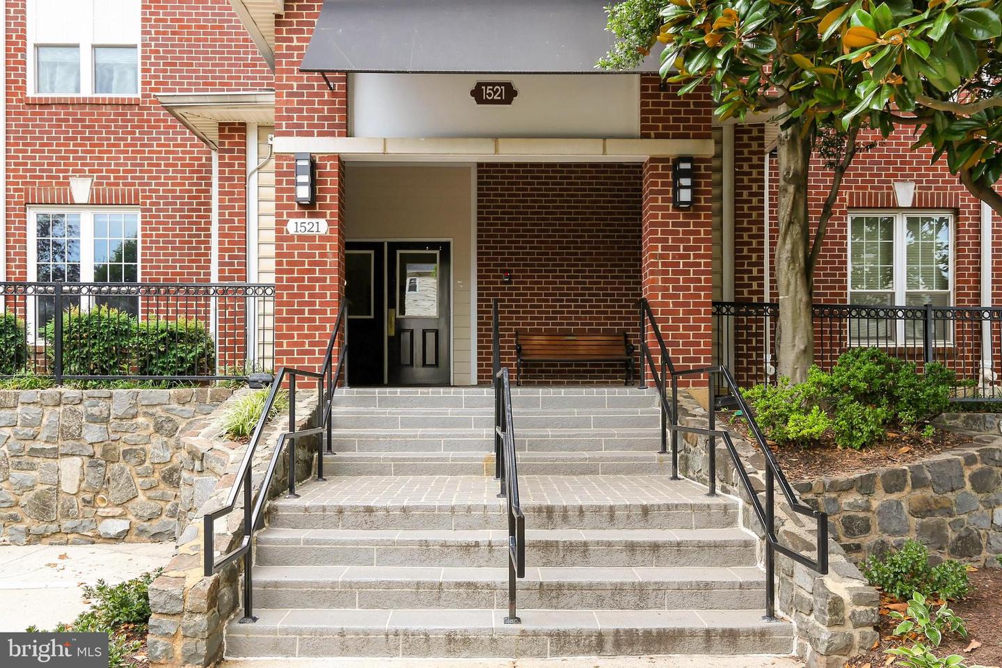 1521 SPRING GATE DR #10413, MCLEAN, Virginia 22102, 1 Bedroom Bedrooms, ,1 BathroomBathrooms,Residential,For sale,1521 SPRING GATE DR #10413,VAFX2269642 MLS # VAFX2269642