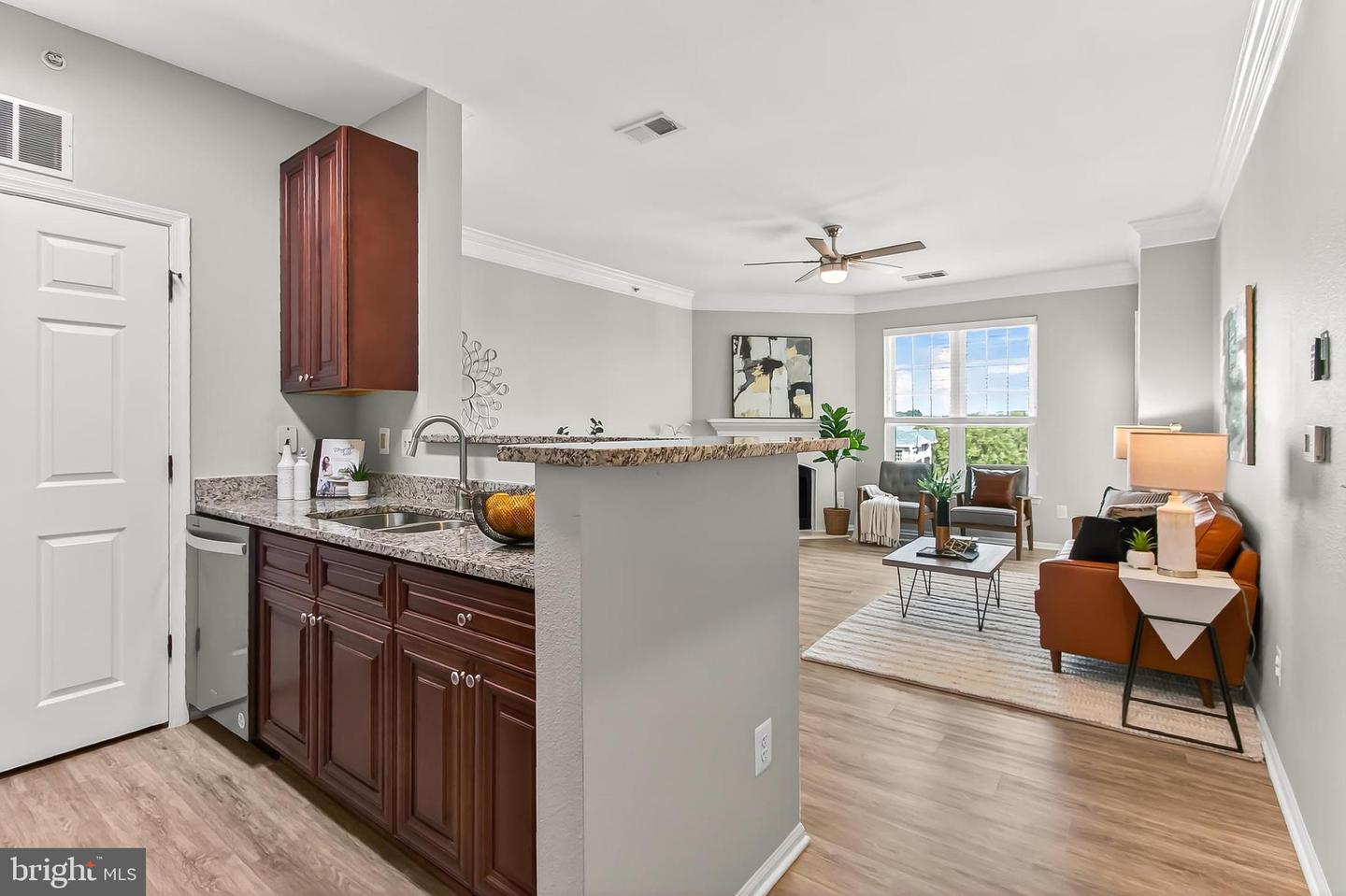1521 SPRING GATE DR #10413, MCLEAN, Virginia 22102, 1 Bedroom Bedrooms, ,1 BathroomBathrooms,Residential,For sale,1521 SPRING GATE DR #10413,VAFX2269642 MLS # VAFX2269642