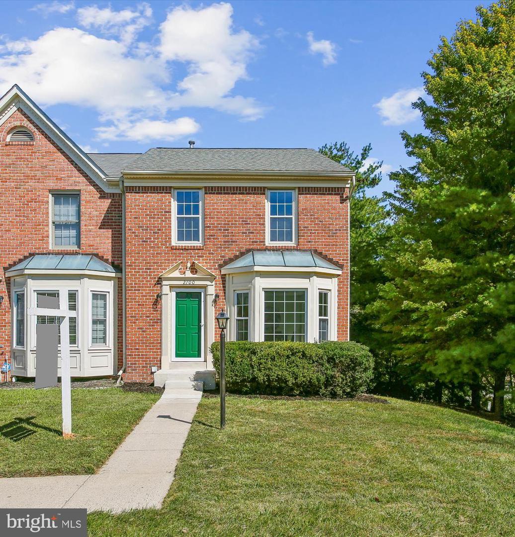 2700 WINSTON CT, WOODBRIDGE, Virginia 22191, 3 Bedrooms Bedrooms, ,3 BathroomsBathrooms,Residential,For sale,2700 WINSTON CT,VAPW2104906 MLS # VAPW2104906