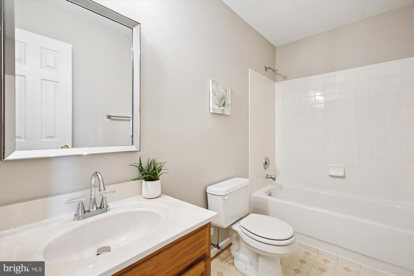 2700 WINSTON CT, WOODBRIDGE, Virginia 22191, 3 Bedrooms Bedrooms, ,3 BathroomsBathrooms,Residential,For sale,2700 WINSTON CT,VAPW2104906 MLS # VAPW2104906