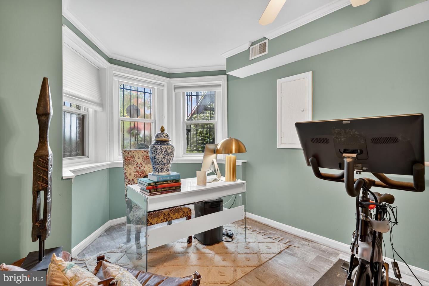 409 M ST NE, WASHINGTON, District Of Columbia 20002, 3 Bedrooms Bedrooms, ,2 BathroomsBathrooms,Residential,For sale,409 M ST NE,DCDC2224874 MLS # DCDC2224874