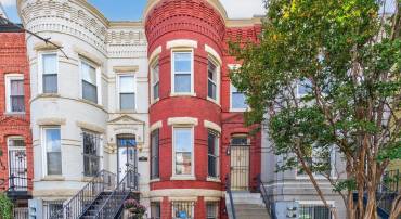 409 M ST NE, WASHINGTON, District Of Columbia 20002, 3 Bedrooms Bedrooms, ,2 BathroomsBathrooms,Residential,For sale,409 M ST NE,DCDC2224874 MLS # DCDC2224874