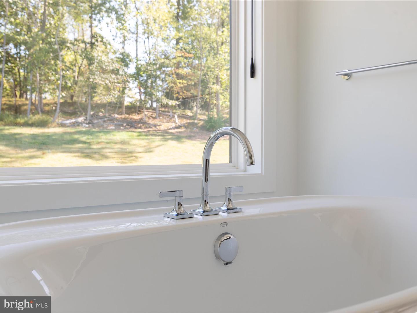 3557 ORCHID POND WAY, OAKTON, Virginia 22124, 6 Bedrooms Bedrooms, ,5 BathroomsBathrooms,Residential,For sale,3557 ORCHID POND WAY,VAFX2270074 MLS # VAFX2270074