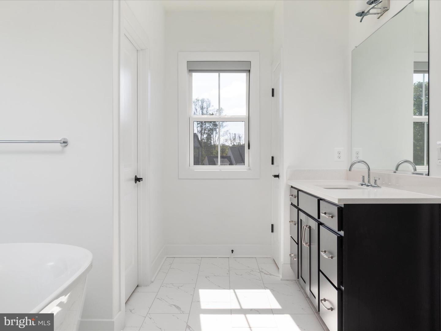 3557 ORCHID POND WAY, OAKTON, Virginia 22124, 6 Bedrooms Bedrooms, ,5 BathroomsBathrooms,Residential,For sale,3557 ORCHID POND WAY,VAFX2270074 MLS # VAFX2270074