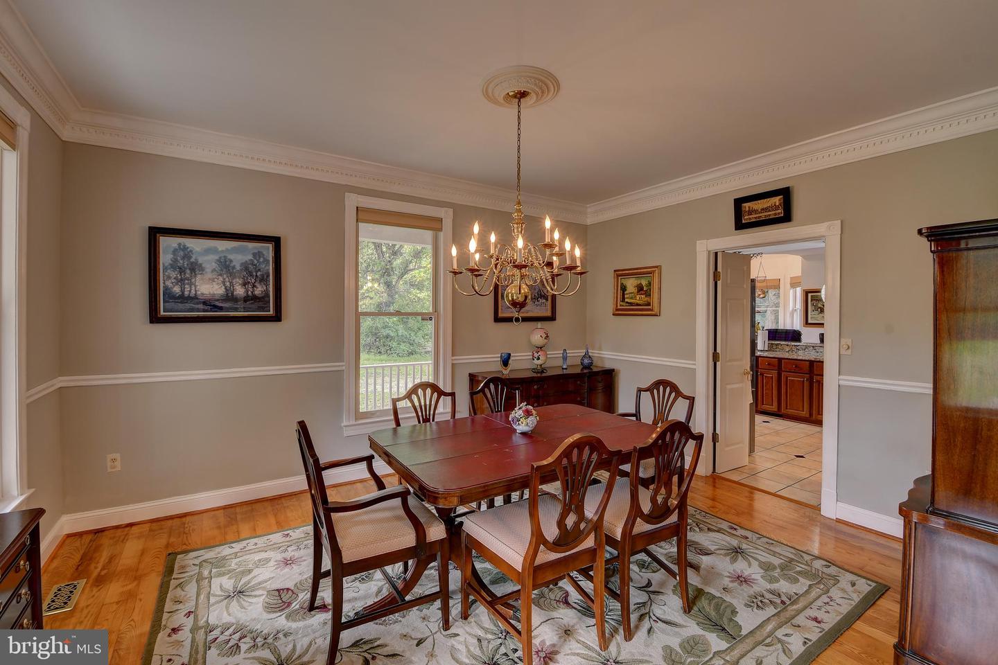 4703 MARYMEAD DR, FAIRFAX, Virginia 22030, 5 Bedrooms Bedrooms, ,4 BathroomsBathrooms,Residential,For sale,4703 MARYMEAD DR,VAFX2270166 MLS # VAFX2270166