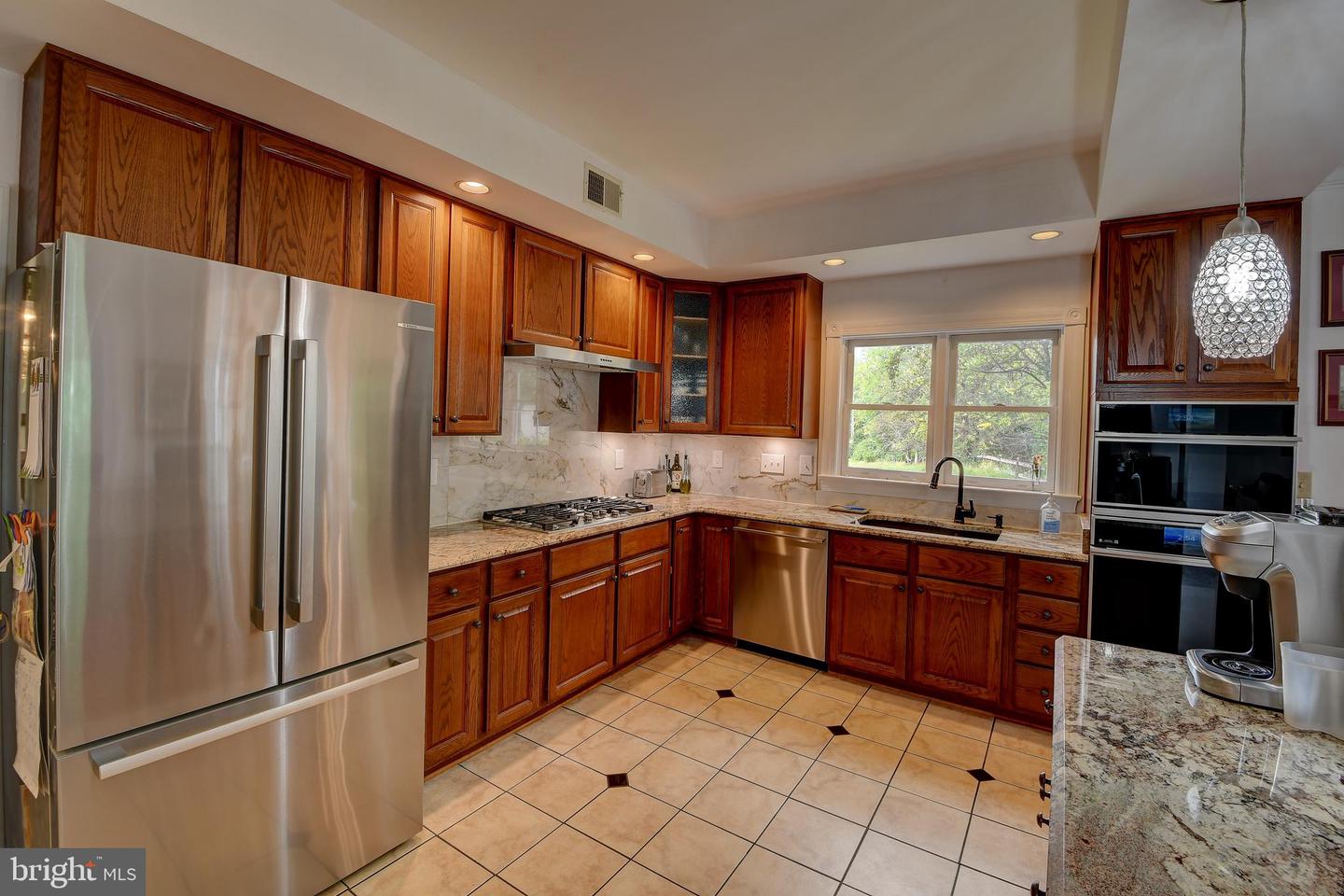 4703 MARYMEAD DR, FAIRFAX, Virginia 22030, 5 Bedrooms Bedrooms, ,4 BathroomsBathrooms,Residential,For sale,4703 MARYMEAD DR,VAFX2270166 MLS # VAFX2270166