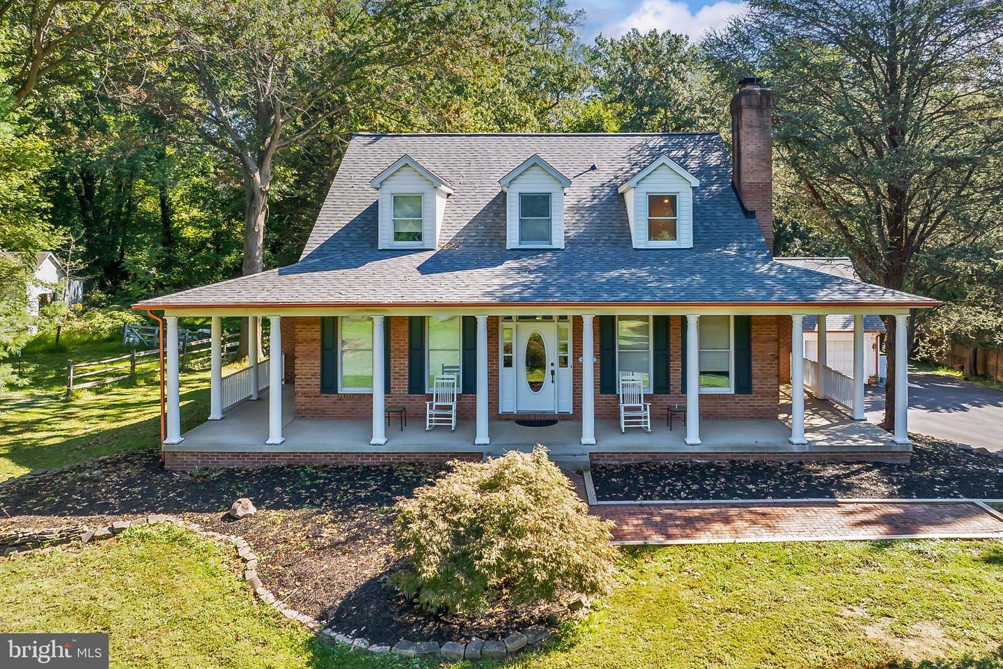 4703 MARYMEAD DR, FAIRFAX, Virginia 22030, 5 Bedrooms Bedrooms, ,4 BathroomsBathrooms,Residential,For sale,4703 MARYMEAD DR,VAFX2270166 MLS # VAFX2270166