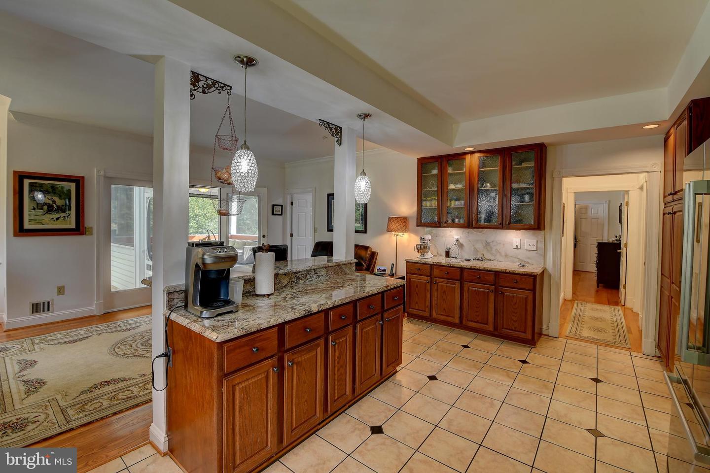 4703 MARYMEAD DR, FAIRFAX, Virginia 22030, 5 Bedrooms Bedrooms, ,4 BathroomsBathrooms,Residential,For sale,4703 MARYMEAD DR,VAFX2270166 MLS # VAFX2270166