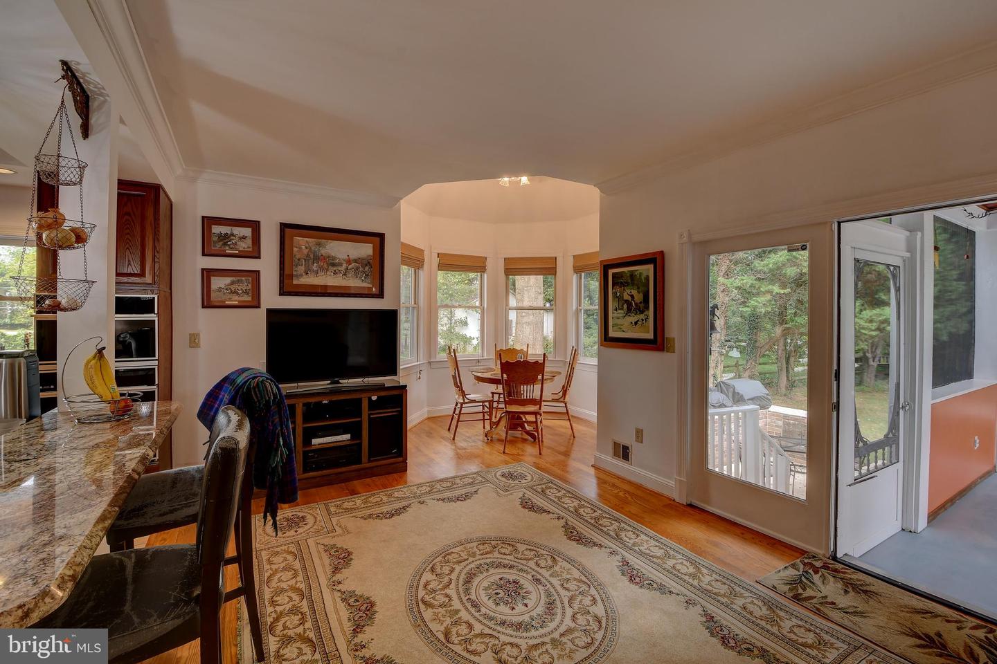 4703 MARYMEAD DR, FAIRFAX, Virginia 22030, 5 Bedrooms Bedrooms, ,4 BathroomsBathrooms,Residential,For sale,4703 MARYMEAD DR,VAFX2270166 MLS # VAFX2270166