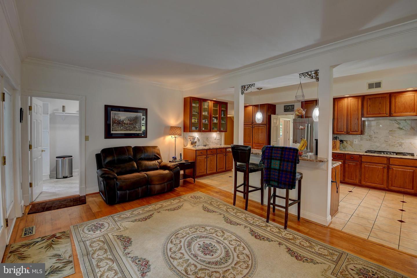 4703 MARYMEAD DR, FAIRFAX, Virginia 22030, 5 Bedrooms Bedrooms, ,4 BathroomsBathrooms,Residential,For sale,4703 MARYMEAD DR,VAFX2270166 MLS # VAFX2270166