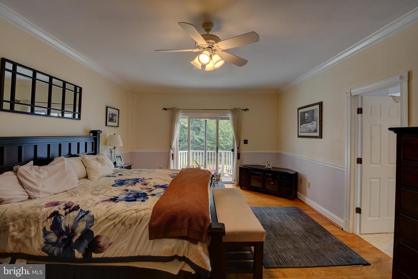 4703 MARYMEAD DR, FAIRFAX, Virginia 22030, 5 Bedrooms Bedrooms, ,4 BathroomsBathrooms,Residential,For sale,4703 MARYMEAD DR,VAFX2270166 MLS # VAFX2270166