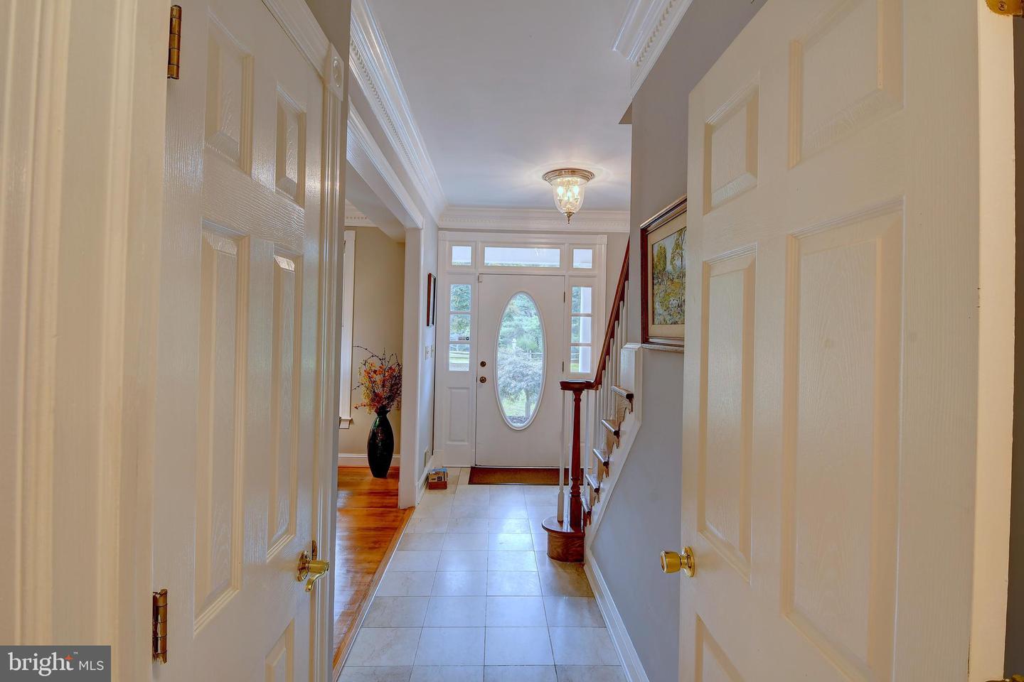 4703 MARYMEAD DR, FAIRFAX, Virginia 22030, 5 Bedrooms Bedrooms, ,4 BathroomsBathrooms,Residential,For sale,4703 MARYMEAD DR,VAFX2270166 MLS # VAFX2270166