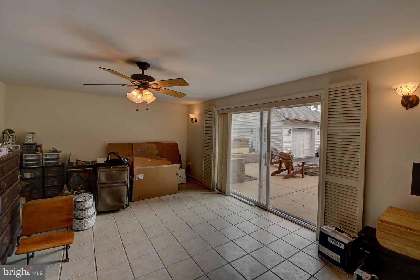 4703 MARYMEAD DR, FAIRFAX, Virginia 22030, 5 Bedrooms Bedrooms, ,4 BathroomsBathrooms,Residential,For sale,4703 MARYMEAD DR,VAFX2270166 MLS # VAFX2270166