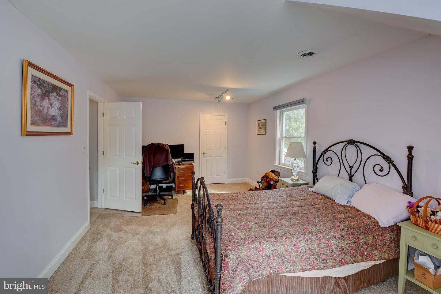 4703 MARYMEAD DR, FAIRFAX, Virginia 22030, 5 Bedrooms Bedrooms, ,4 BathroomsBathrooms,Residential,For sale,4703 MARYMEAD DR,VAFX2270166 MLS # VAFX2270166