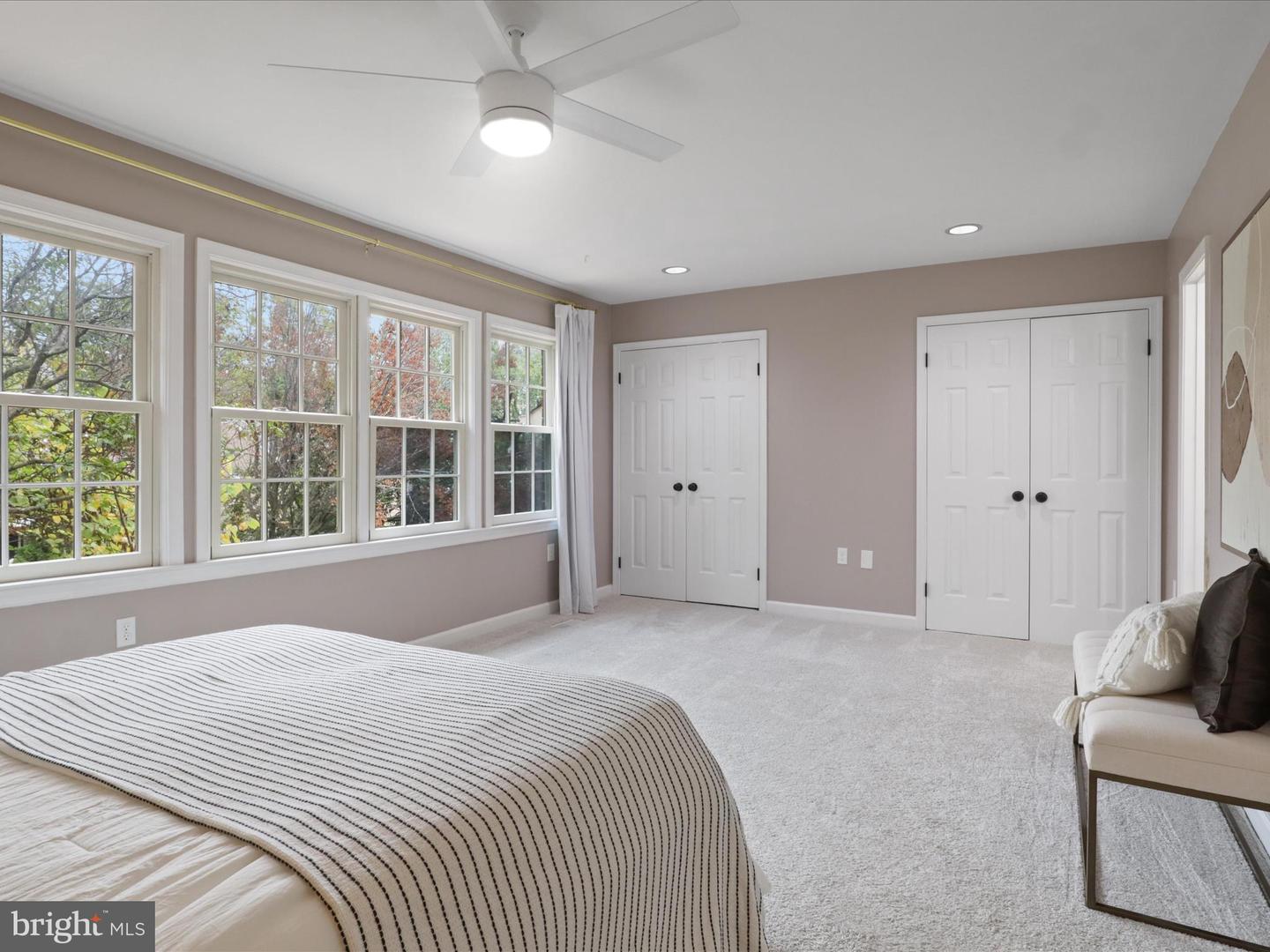 3001 FEDERAL HILL DR, FALLS CHURCH, Virginia 22044, 3 Bedrooms Bedrooms, ,2 BathroomsBathrooms,Residential,For sale,3001 FEDERAL HILL DR,VAFX2270168 MLS # VAFX2270168