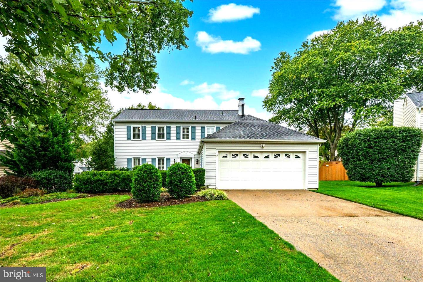 7204 RACEPOINT WAY, ALEXANDRIA, Virginia 22315, 4 Bedrooms Bedrooms, 13 Rooms Rooms,3 BathroomsBathrooms,Residential,For sale,7204 RACEPOINT WAY,VAFX2270186 MLS # VAFX2270186